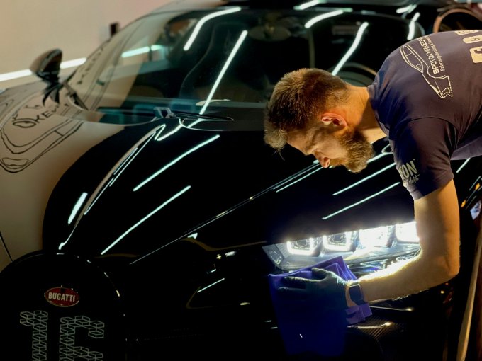 Auto detailing